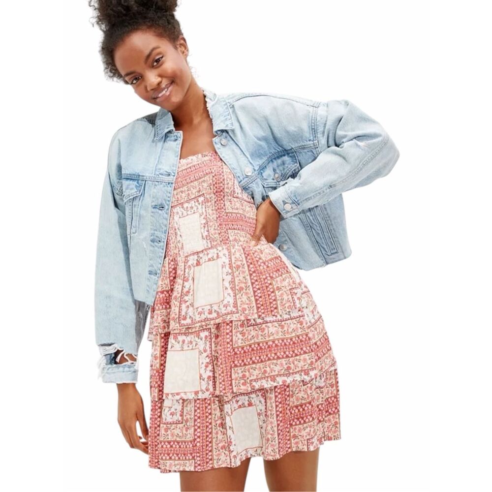 AMERICAN EAGLE Women’s Pink Floral Patchwork Smocked Tiered Mini Dress XS